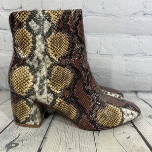Buckle Chinese Laundry Ankle Booties Women Size 10 Animal Print Platform Block